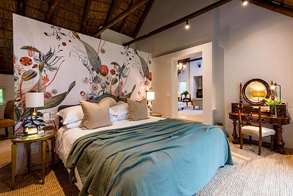 Hunters Country House