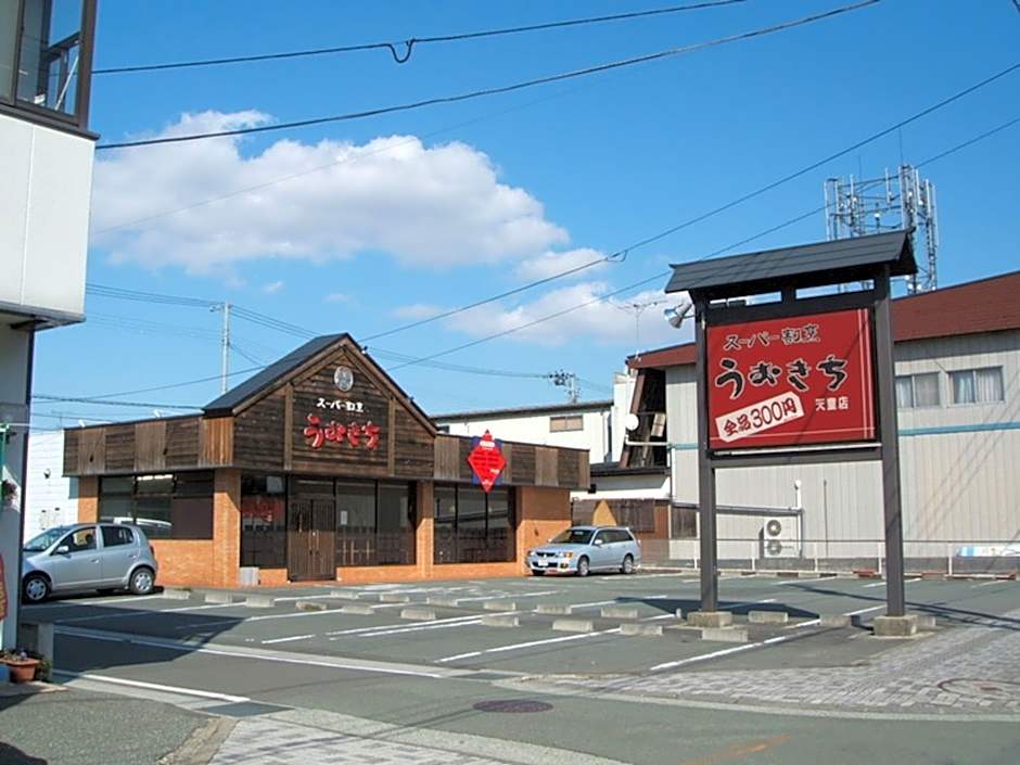 Tendo Central Hotel