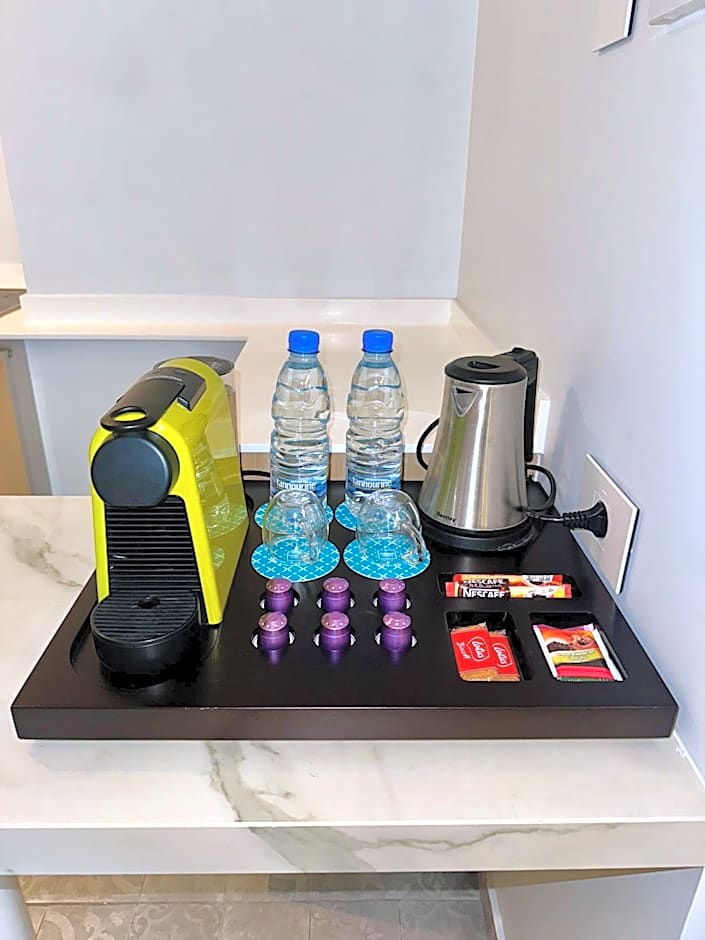 Monot Suites