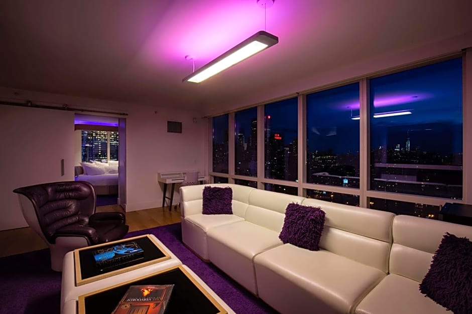 YOTEL New York Times Square