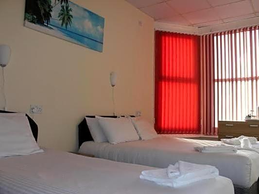 The New Royal Windsor Hotel