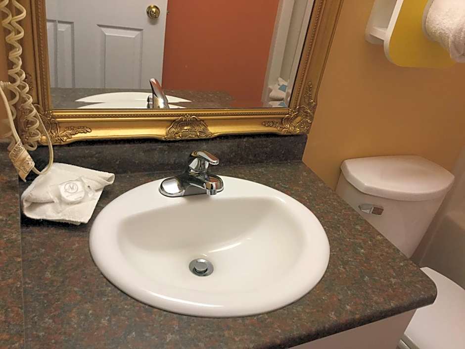 Riverside Motel Cache Creek