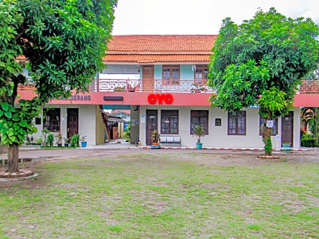 OYO 3277 Inayah Pkpri Hotel Syariah