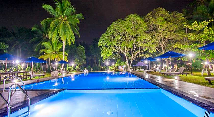 Oreeka Hotels (Katunayake Airport Hotel)