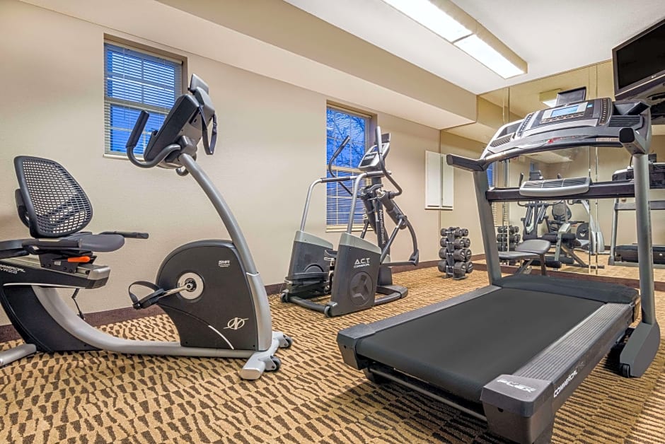 Hawthorn Suites By Wyndham Louisville North