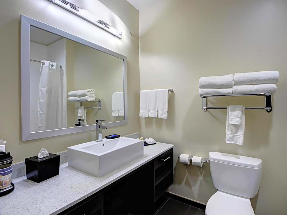Best Western Plus The Inn & Suites At Muskogee