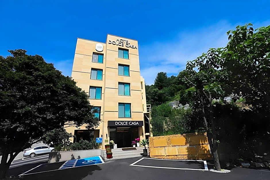 Namyangju Bukhangang Dolcecasa Hotel