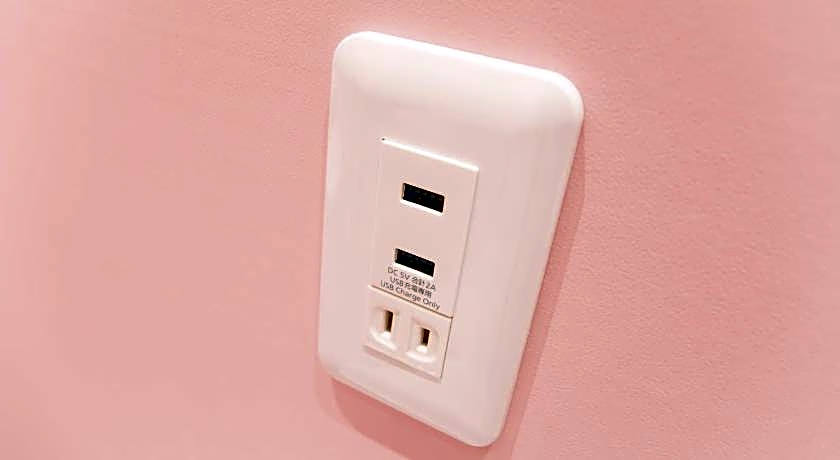 Akihabara Bay Hotel (Female Only)