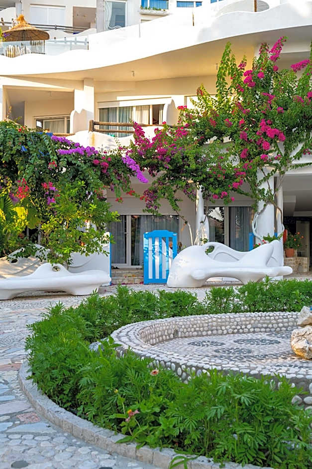 Bougainville Bay Hotel