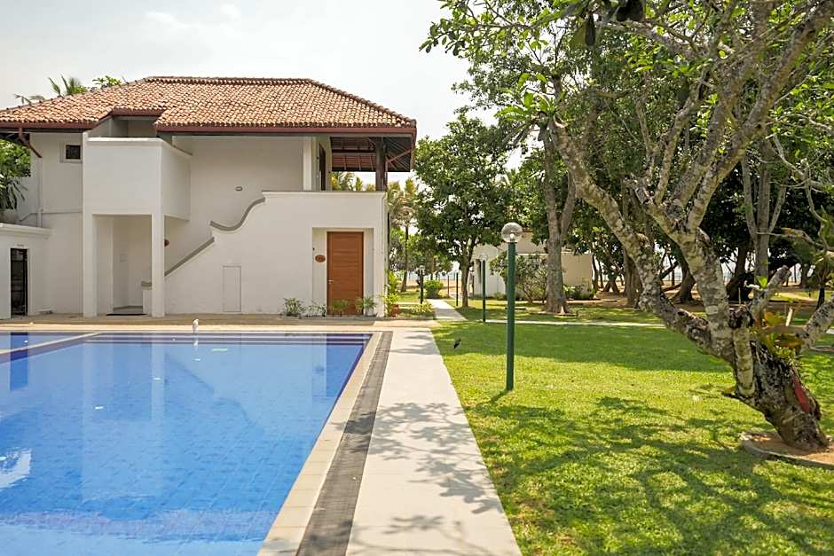 Hibiscus Beach Hotel