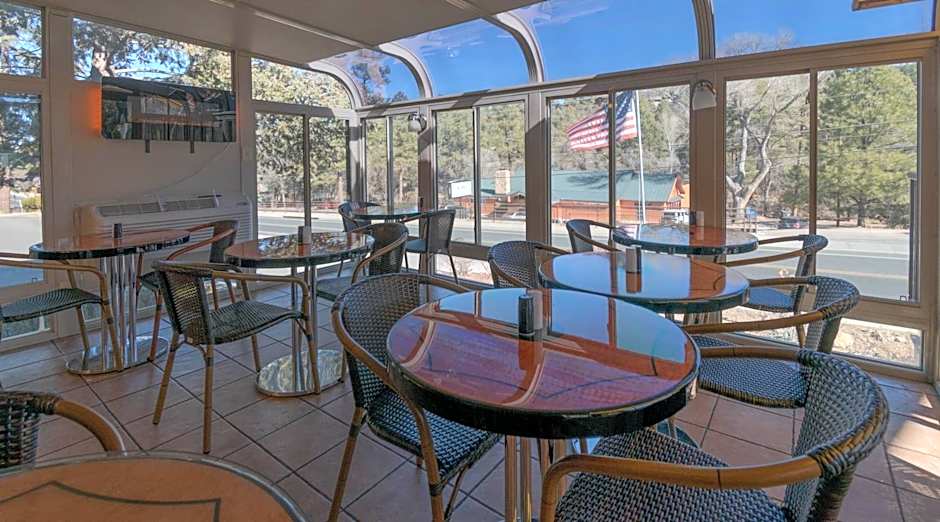 Days Inn by Wyndham Prescott