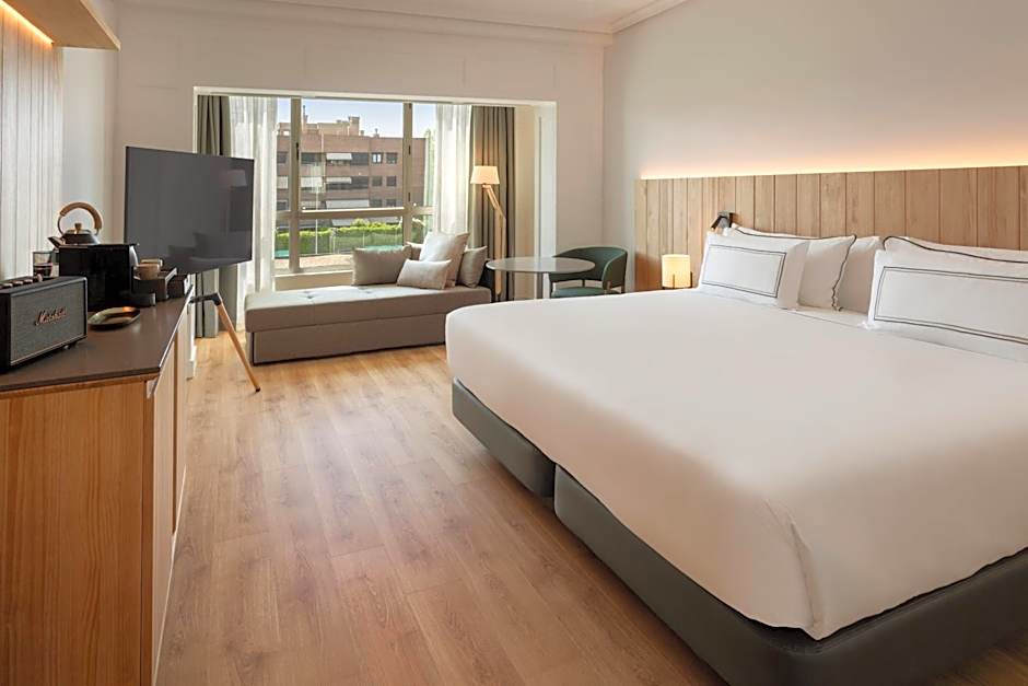 Melia Madrid Barajas