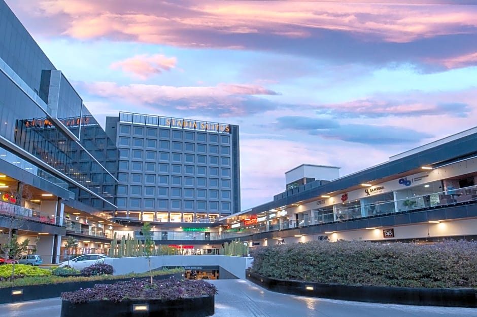 Stadia Suites Queretaro