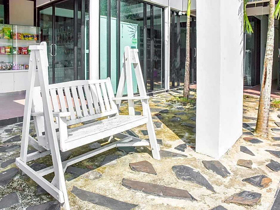 OYO 390 Nana River Kaeng Krachan