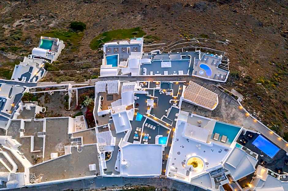 Afroessa Hotel by Caldera Houses
