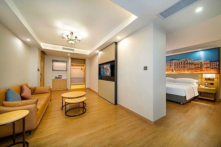 Vienna Hotel Shajing