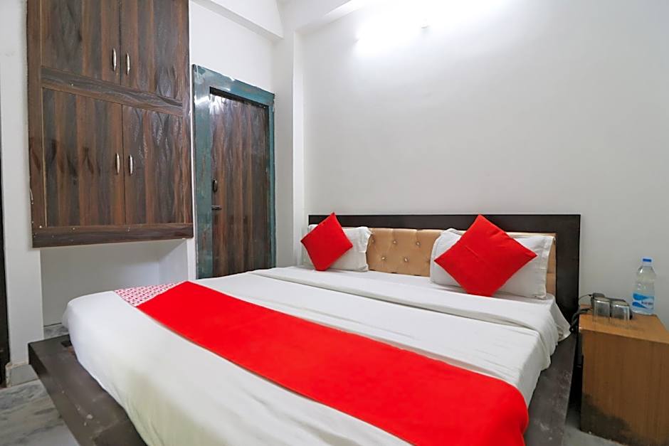 City Residency by OYO Rooms – Noida, DC
