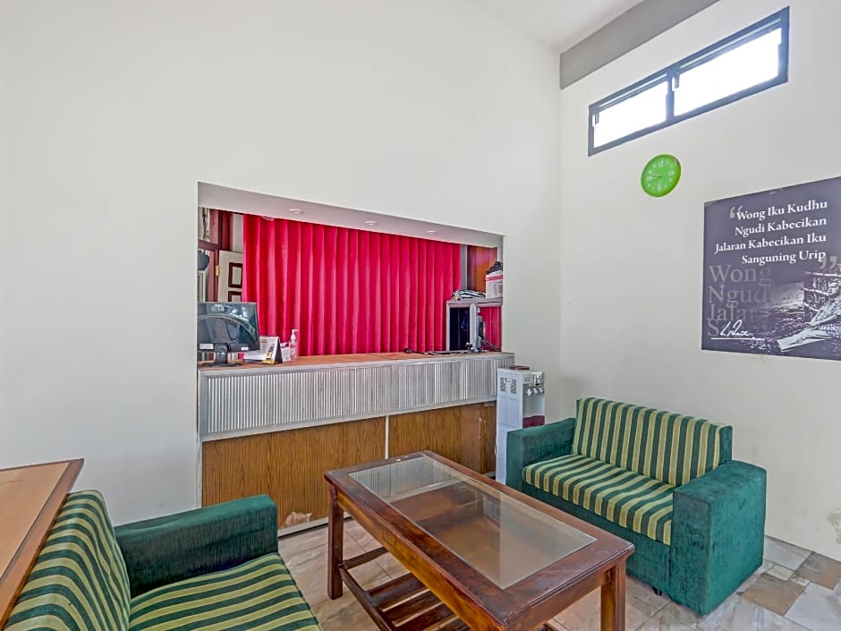 OYO 90517 Homestay Wonosobo Asri