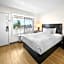Ramada by Wyndham Ontario