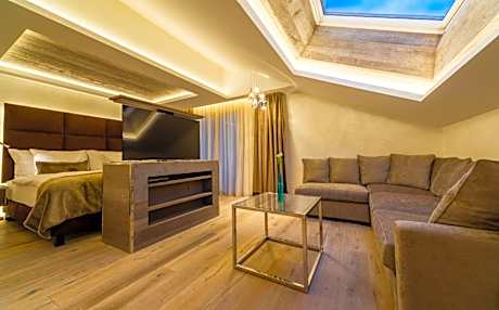 Junior Suite with Balcony