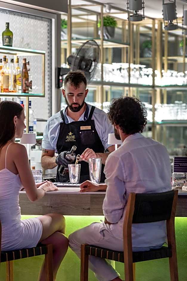 Aloe Boutique Hotel & Suites - adults only