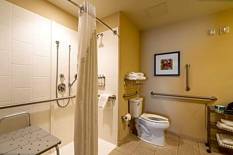 1 King Standard Communications Mobility Accessible