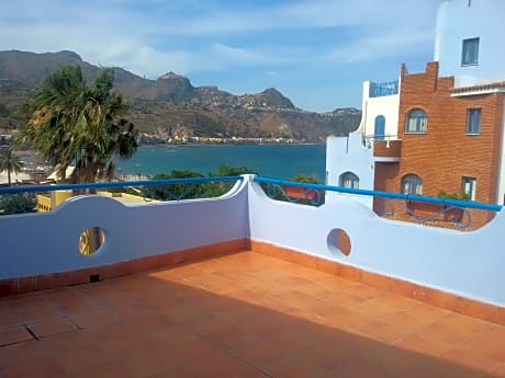 Sporting Baia Dependence Villa Athena