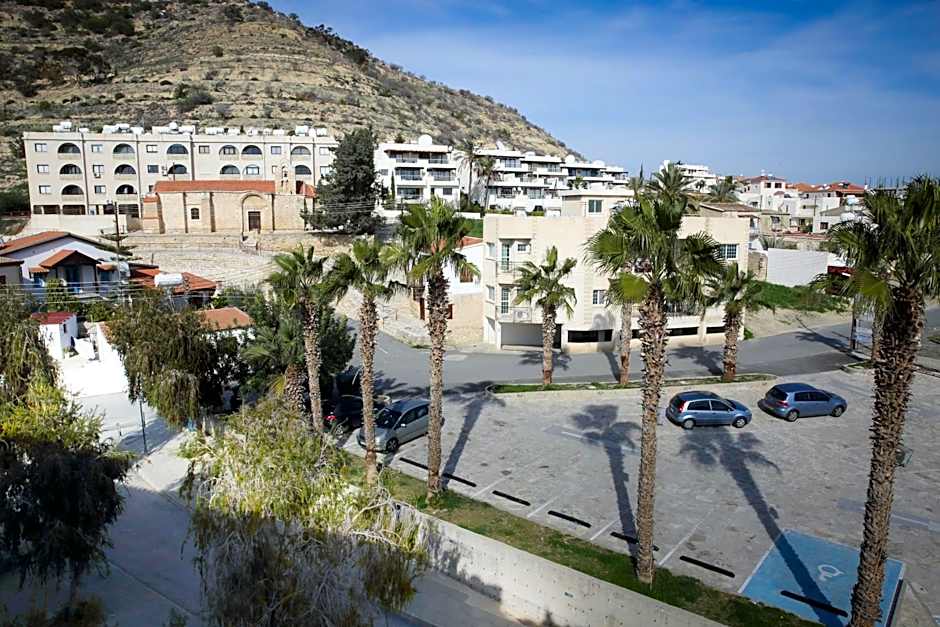 Antonis G. Hotel Apartments