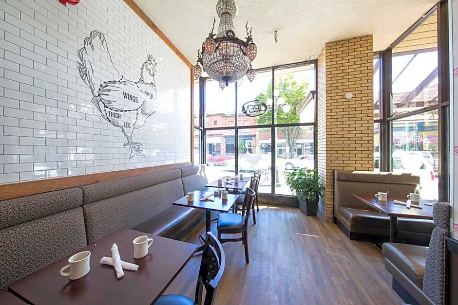 Best Western Plus Carlton Plaza Hotel