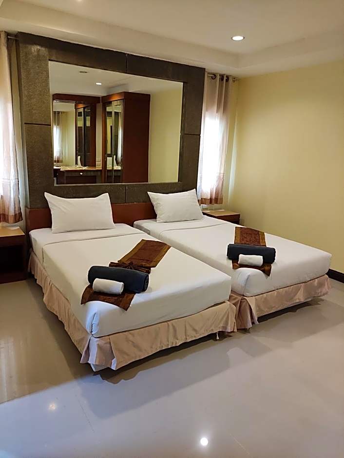 Baan Thara Guesthouse