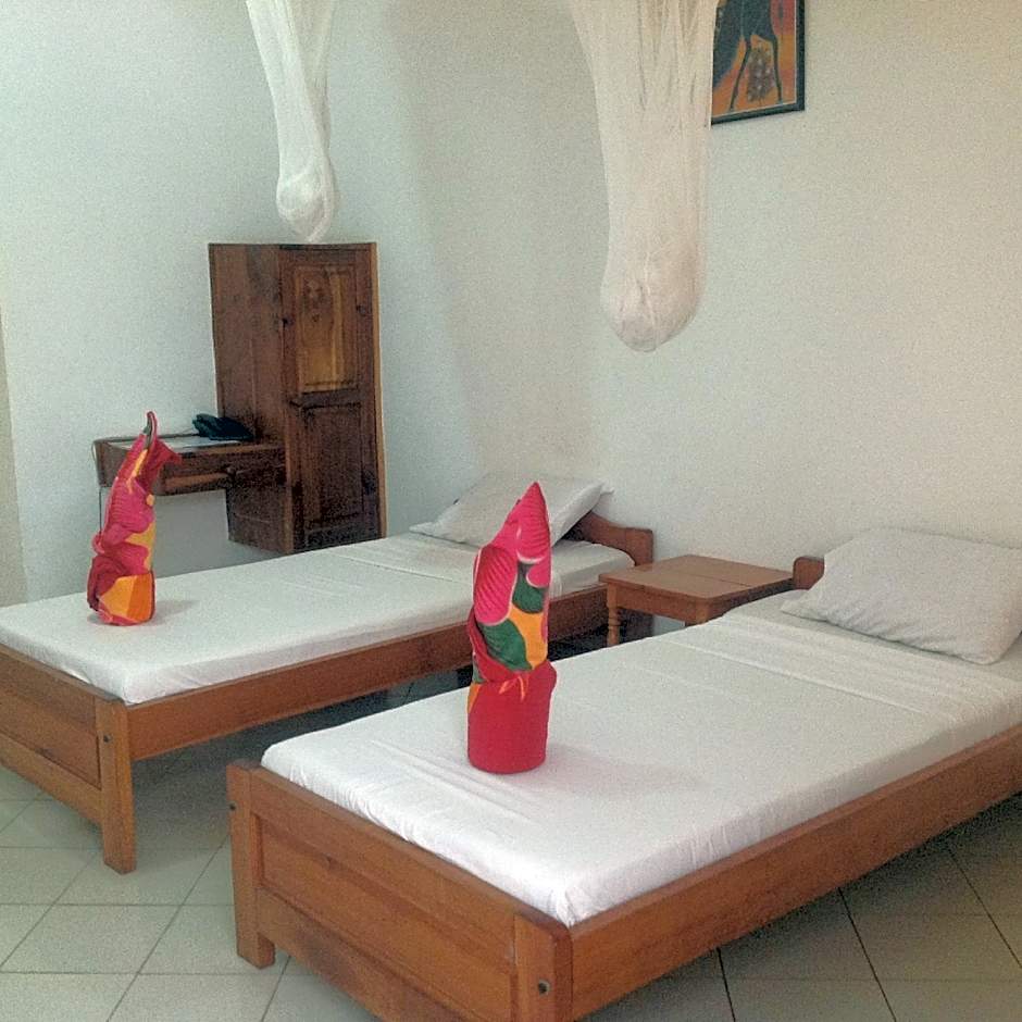 Keys Hotel Mbokomu