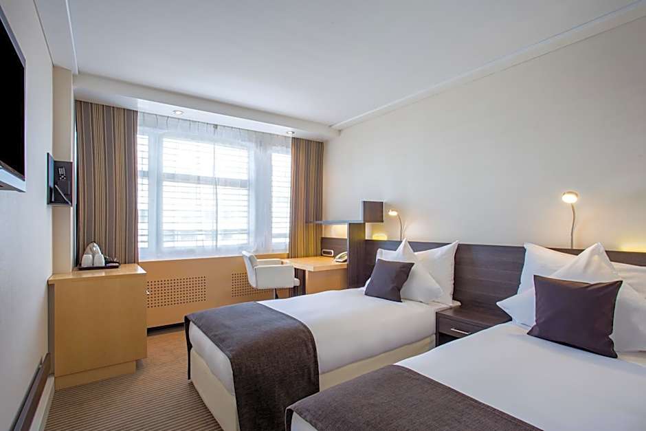 Crowne Plaza Zurich By IHG