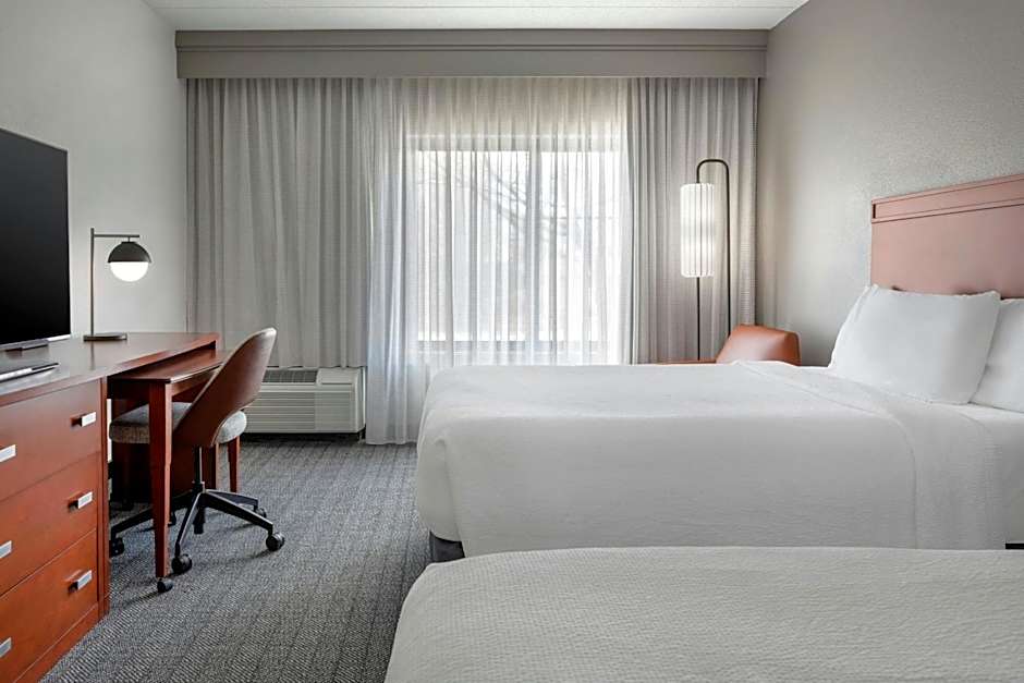 Courtyard by Marriott Boston Norwood/Canton