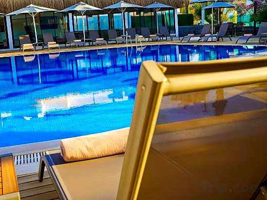 Yalıpark Beach Hotel