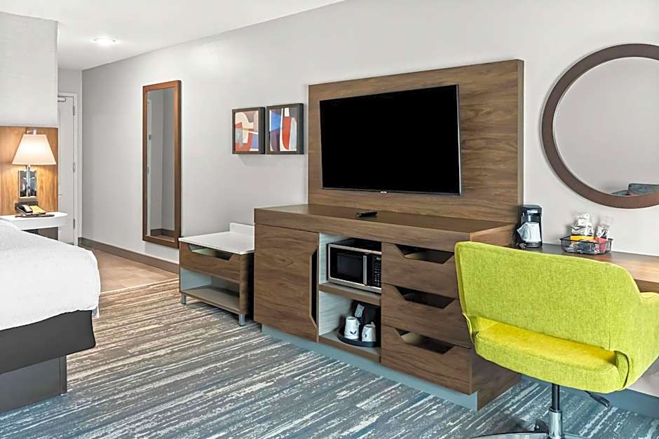 Hampton Inn by Hilton Dayton South