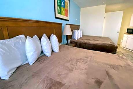 King Room with Two King Beds