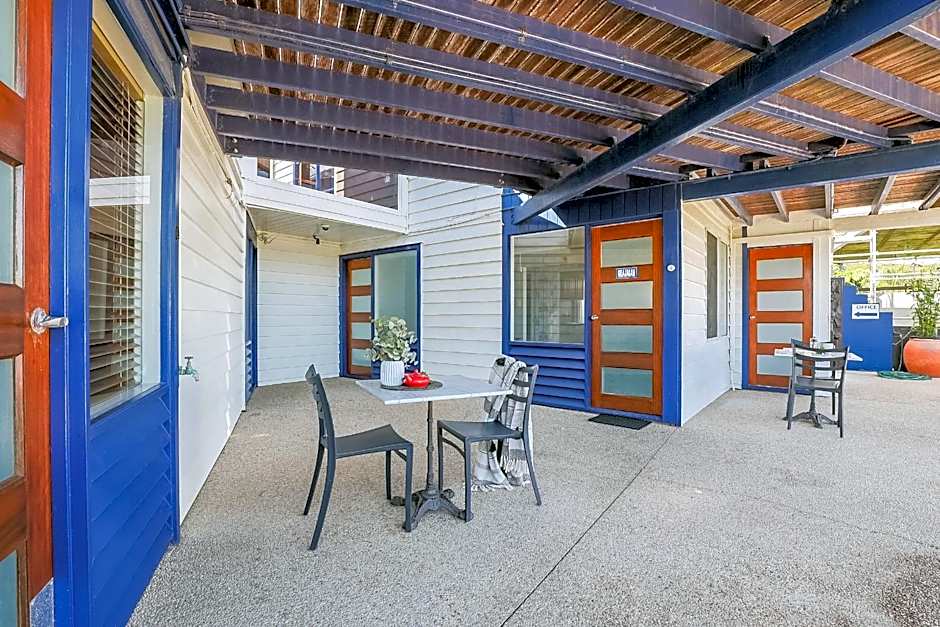 1770 Sovereign Lodge Retreat