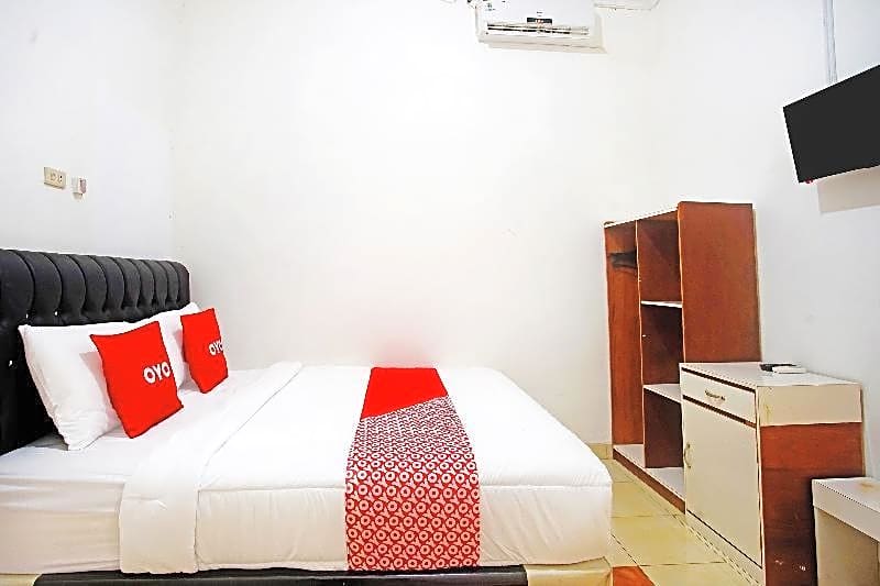 OYO 91460 Guest House Kencana Syariah
