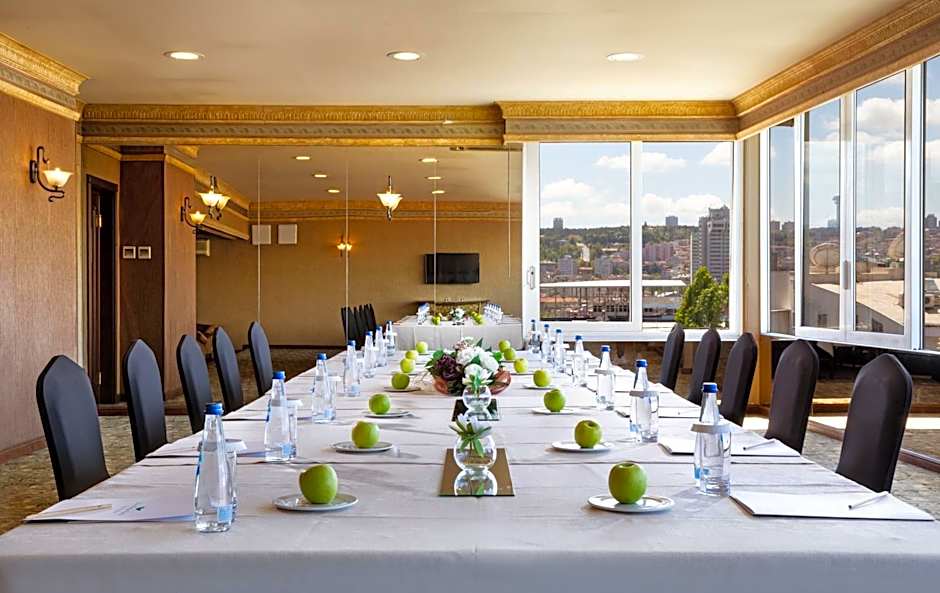 The Wings Hotels Neva Palas