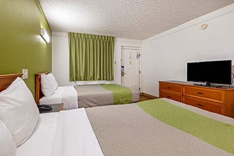 2 Full Beds | Smoking