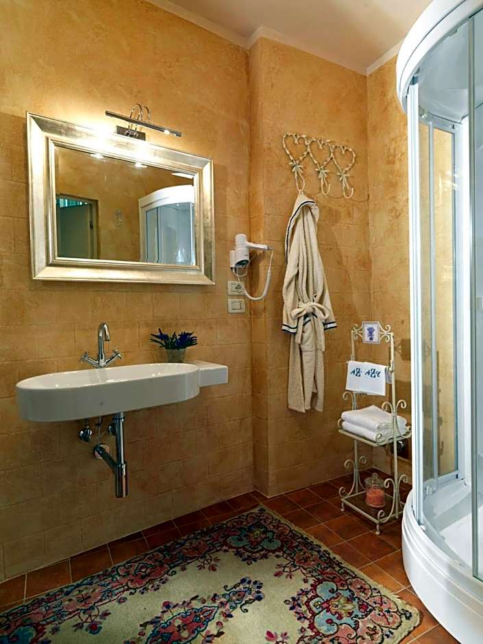 Antica Casa Zucchini B&B