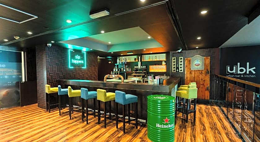 Movenpick Hotel Jumeirah Lakes Towers