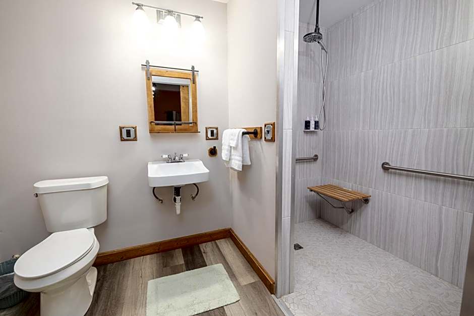 Hartwell Suites