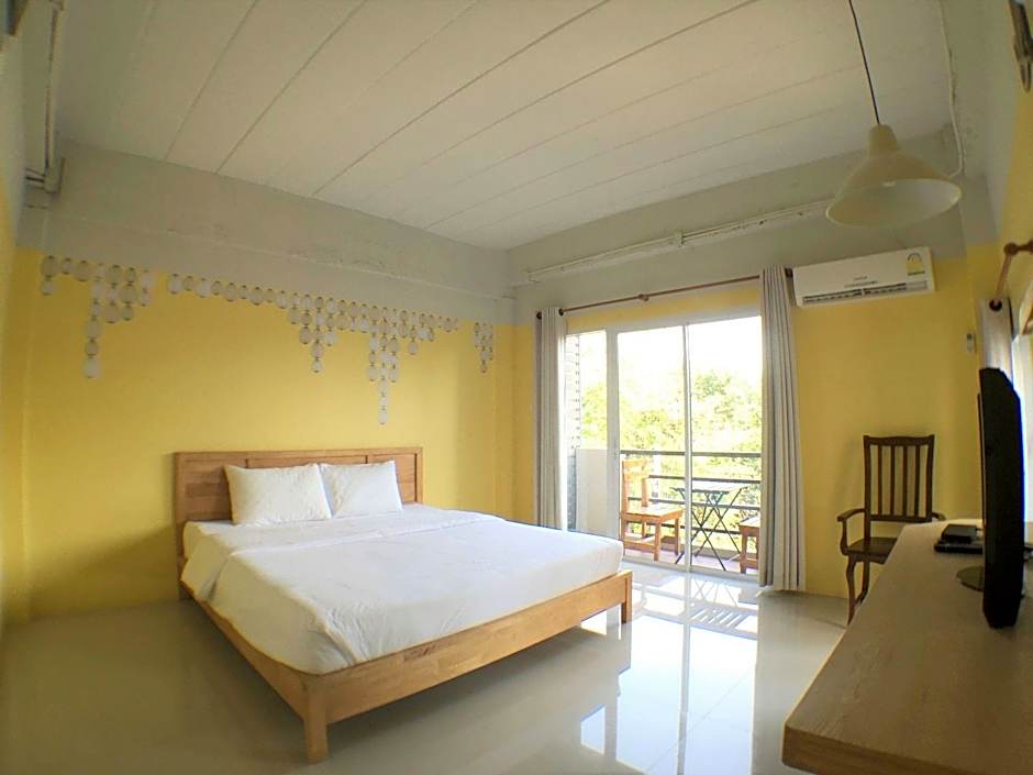 Double Ninth Friendly Boutique Hotel