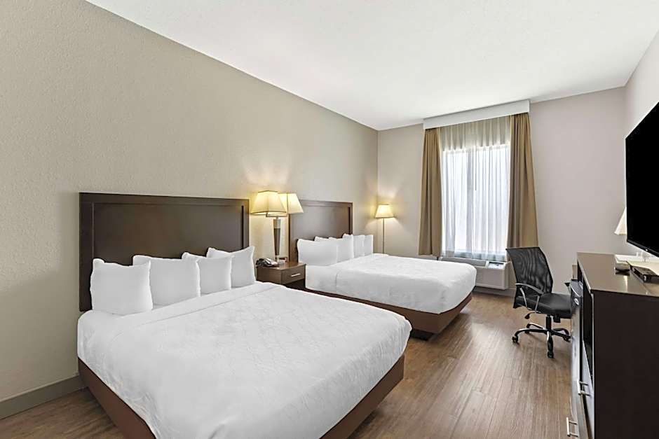 Sonesta Essential La Porte