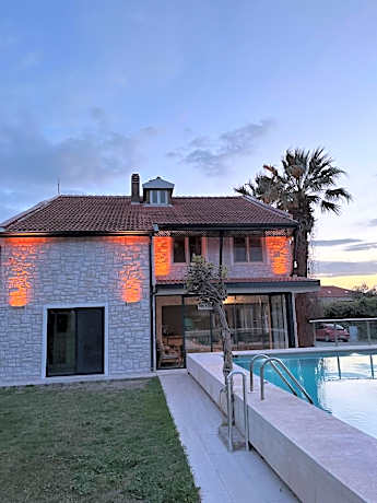 İlçayto Suites