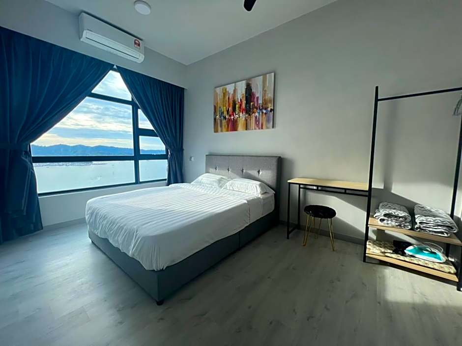 Seaview & Sunset view @Jesselton Quay by StayPlace