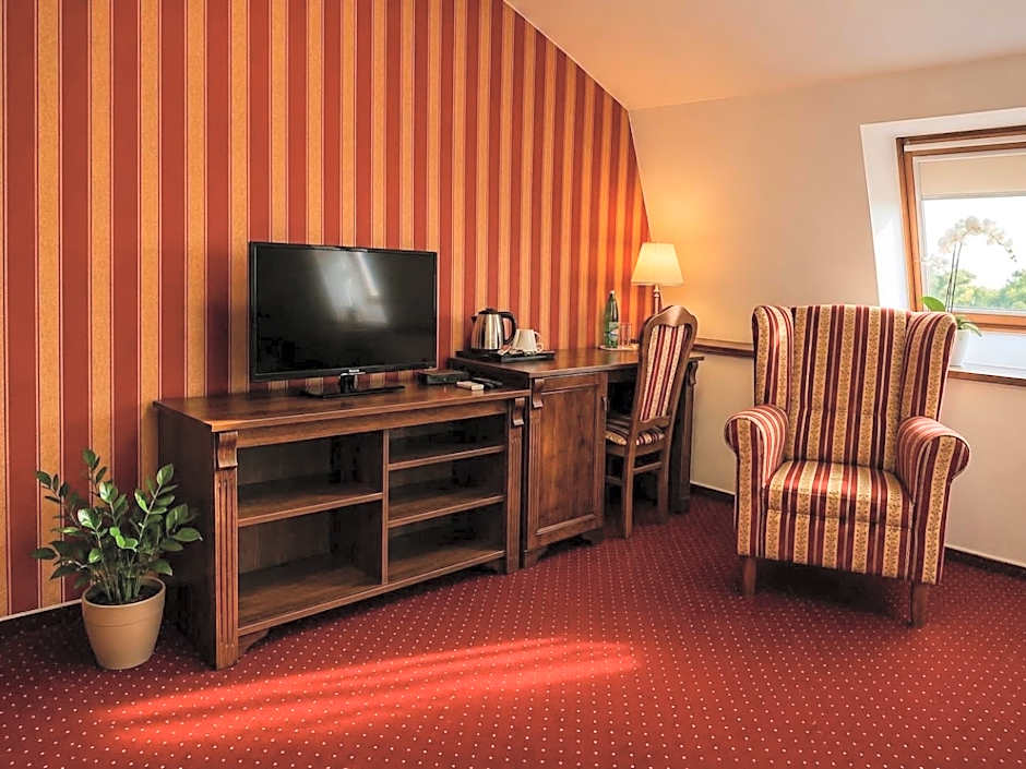 Hotel ZÁMOCKÁ KORUNA u Hoffera