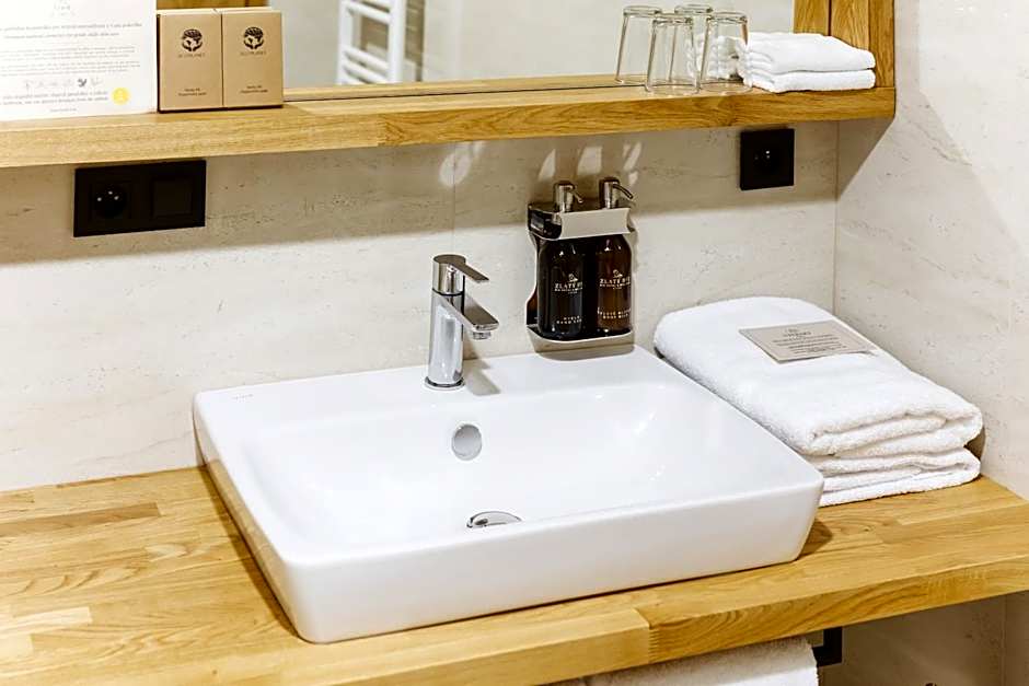 BIO HOTEL & WELLNESS Zlatý Hýľ