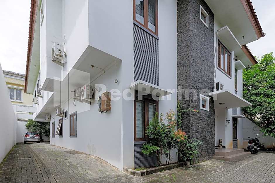 Karawaci Taman Permata Tiga Mitra RedDoorz